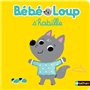 Bébé Loup s'habille