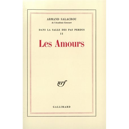 Dans la salle des pas perdus