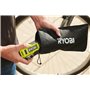 RYOBI Gonfleur 4V USB Lithium - jusqu'à 6,9 bars - Câble USB-C - 1 batterie 4V 2,0 Ah USB Lithium - Livré avec 3 embouts de gonf