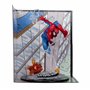 McFarlane Toys - Marvel Spider-Man à l'échelle 1:10ème à collectionner avec scène (The Amazing Spider-Man #302)