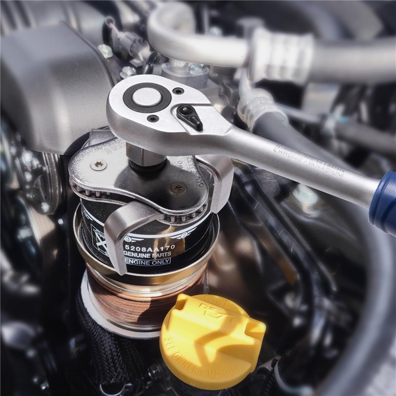 Image secondaire de Spurtar Clé filtre à Huile 3 Bras Réglable Cle Filtre a Huile Universel Pour Diamètre 64mm-116mm Réglable Deux Direction