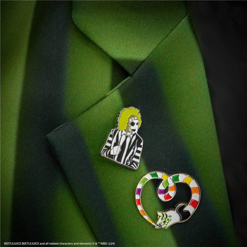 Image secondaire de Cinereplicas Beetlejuice - Set de 2 Pin's Beetlejuice et Ver des Sables - 3cm - Licence Officielle