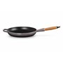 Le Creuset Signature 20258284440422 Flint Poêle en fonte avec manche en bois 28 cm