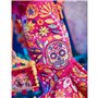Barbie Poupée Signature Día De Muertos 2023 sous Emballage Deluxe avec Robe Rose À Volants Et Petite Offrande, À Collectionner, 