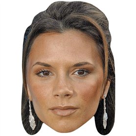 Victoria Beckham (Earrings) Big Head. Masque plus grand que nature.