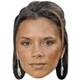 Victoria Beckham (Earrings) Big Head. Masque plus grand que nature.