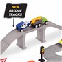 Driven by Battat - Voiture pour Enfants avec Circuit - 57 pièces - Pistes connectables – Véhicules et Panneaux de signalisation 