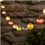 Lights4fun Guirlande Lumineuse Solaire à 20 LED Blanc Chaud avec Boules en Métal Coloré Style Marocain Rechargeable par USB pour