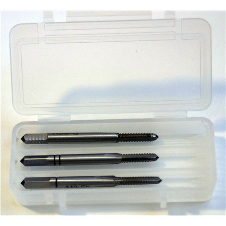 Lot de 3 tarauds manuels - M 4