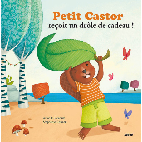 Petit castor reçoit un dôle de cadeau