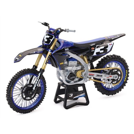 New Ray Miniature Yamaha YZF 450 Star Racing Eli Tomac N°3-Une Réplique Fidèle Et Détaillée De La Moto De Motocross du Champion