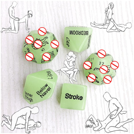 KaMieeg Multifonctionnel Confortable Et Lisse 5pcs Vert Glow-in-The-Dark Jeu Sport Dé avec Motif De Gravure Claire-K3.