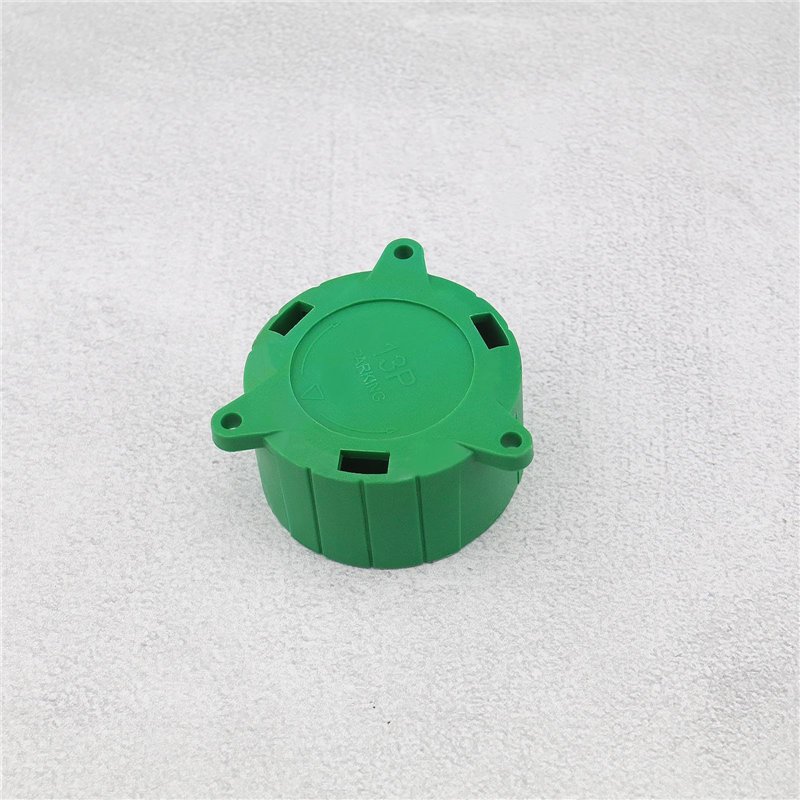 Cuistra : Planche à Pizza coullissante. Déplacer une pâte à pizza n'a jamais été aussi simple.