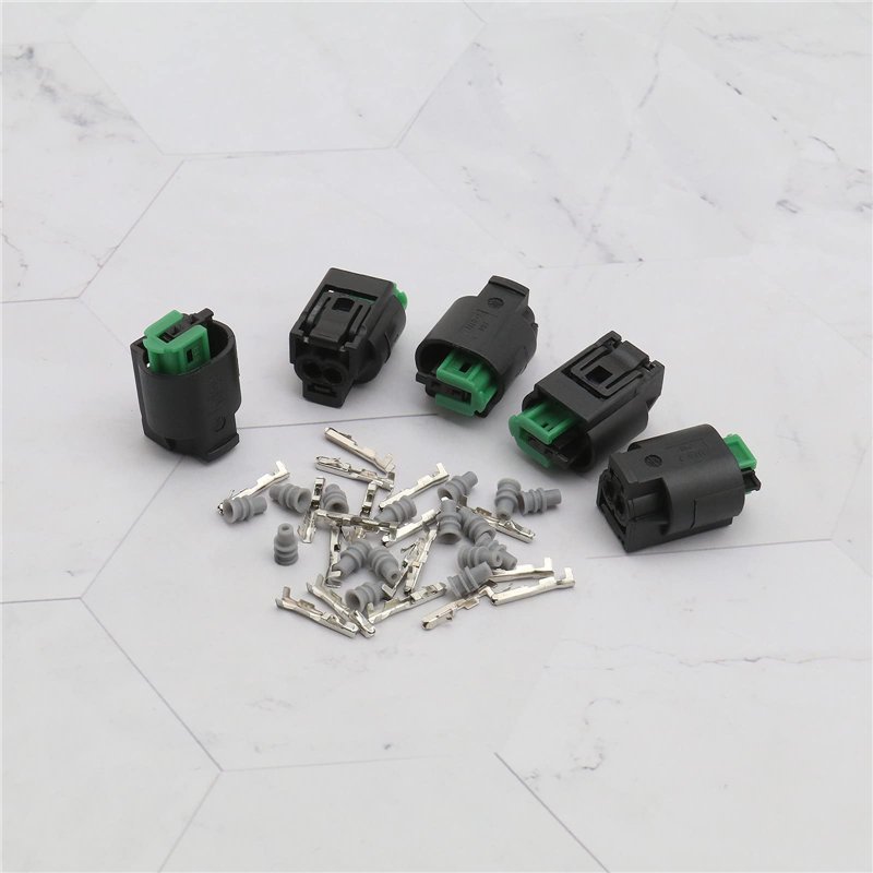 Smoby / Simba France Simba - 105731539 - Poupée Enfant - Evi Love - Beetle - Accessoires Inclus