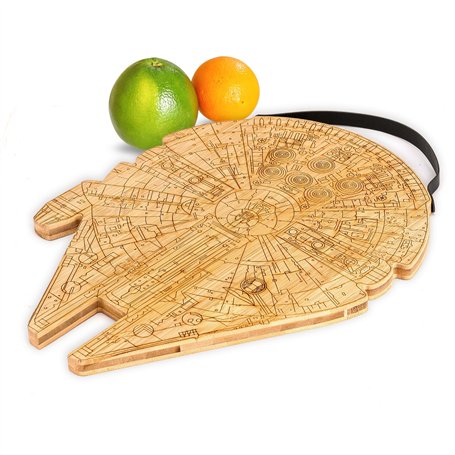 Planche à découper personnalisée Millennium Falcon - Meilleure idée de cadeau pour mariage