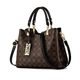 NICOLE & DORIS Sac à Main Femme Tendance Bandoulière Chic en PU Cuir - Porté Épaule Multipoches Pochette Sacoche Noir NICOLE & DORIS Sac à Main Femme Tendance Bandoulière Chic en PU Cuir - Porté Épaule Multipoches Pochette Sacoche Noir