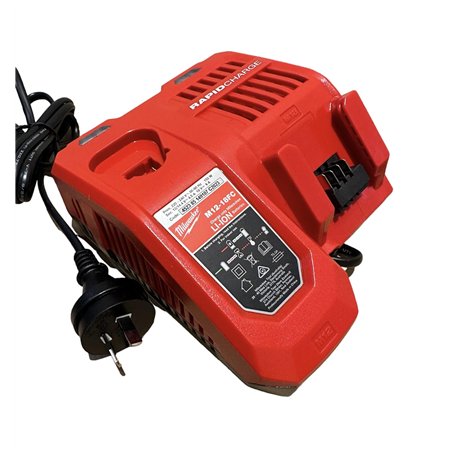 Chargeur universel MILWAUKEE pour batterie M12-18 FC - 4932451079