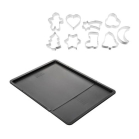 Ensemble avec plaque a pâtisserie extensible et 9 emporte-pieces sur cintre - ZENKER Ensemble avec plaque a pâtisserie extensible et 9 emporte-pieces sur cintre - ZENKER