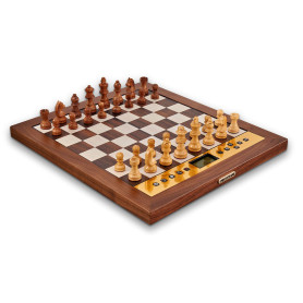 Ordinateur d'échecs MILLENNIUM The King Performance M830 - Esthétique, facilité d'utilisation et fonctionnalité Polyvalente Parf