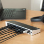 StarTech.com Station d'Accueil USB 3.0 à 3 Écrans avec 2x 4K DisplayPort et HDMI - Hub USB-A à 5 Ports (1x Fast-Charge),
