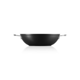 Le Creuset, Wok Anti-Adhérent en Aluminium Forgé, Ø 28 cm, Sans PFOA, Compatible avec Toutes Sources de Chaleur (y Compris Induc