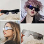 TAFACE Lot de 2 Paires de Lunettes de Soleil Futuristes - Style Punk, Réfléchissantes, Sans Monture - Argentées et Noires - Avec
