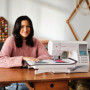 SINGER Quantum Stylist 9960 Computerized Portable Sewing Machine with 600-Stitches Electronic Auto Pilot Mode, Extension Table a