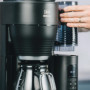 Melitta Cafetière à Filtre AromaFresh Glass Pro X Noire, avec Moulin à grains Intégré & Verseuse Isotherme, Double Fonction Minu