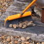 Balai d'extérieur avec Manche Extensible et Brosse incurvée - VENTEO - Balai de Jardin Tous Types de sols et pour Toutes Les Sai