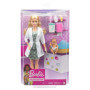 Barbie Métiers coffret Pédiatre avec poupée blonde en blouse blanche de médecin, bébé et accessoires, jouet pour enfants, GVK03
