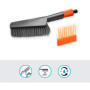 Gardena Cleansystem Kit de lavage avec brosse à main M souple : brosse pour petites surfaces et surfaces sensibles, avec débit r