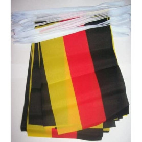 Guirlande Drapeaux Allemand - 4 Mètres avec 20 Fanions en Polyester