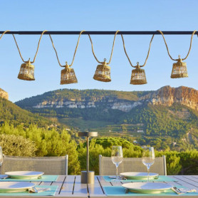 Guirlande Lumineuse Extérieure Samoa Light Hybrid - Solaire et Secteur - 10 Abat-Jours en Rotin LED