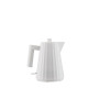 Alessi Plissé MDL06/1 W - Bouilloire Électrique Design, en Résine Thermoplastique, Fiche Européenne 2400W, 100cl, Blanc | Alessi
