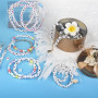 SUTOUG Lot de 1000 perles colorées à enfiler avec lettres de l'alphabet blanches de A à Z et perles en forme de cœur colorées, r